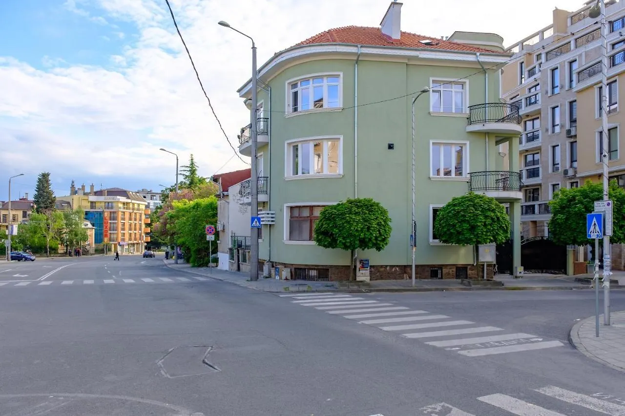 Apartment The Olive Green House Burgas Bulgaria
