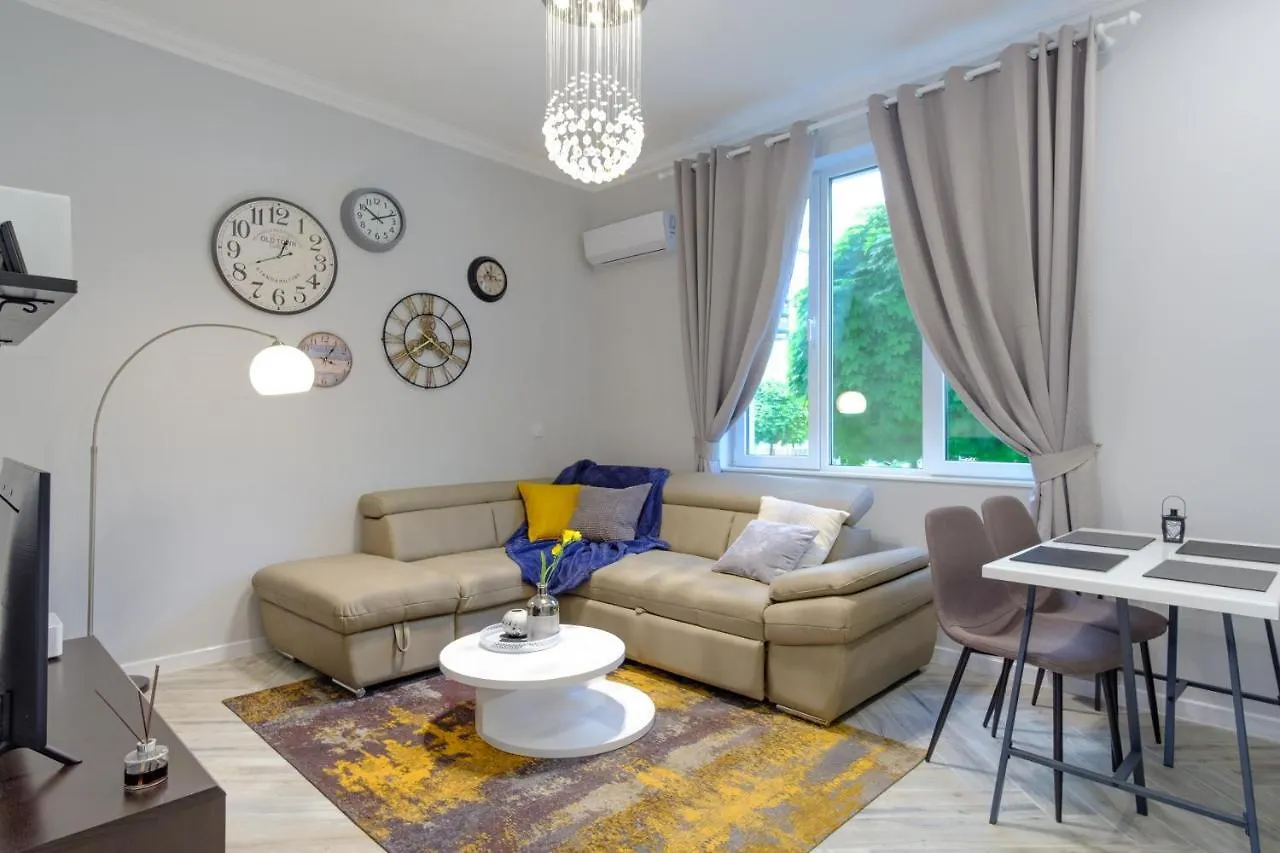 The Olive Green House Burgas